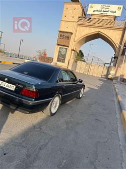 بي ام دبليو الفئة 7